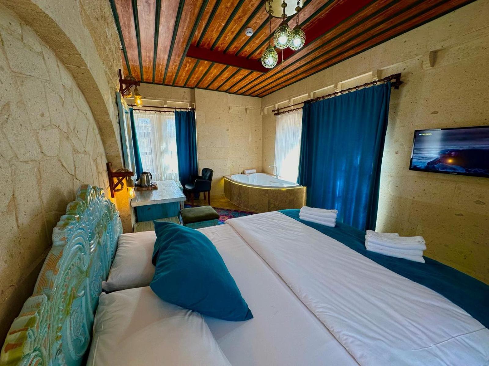 אורגופ Gemosa Cappadocia Hotel מראה חיצוני תמונה